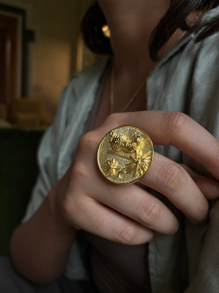 Moonlit majesty ring