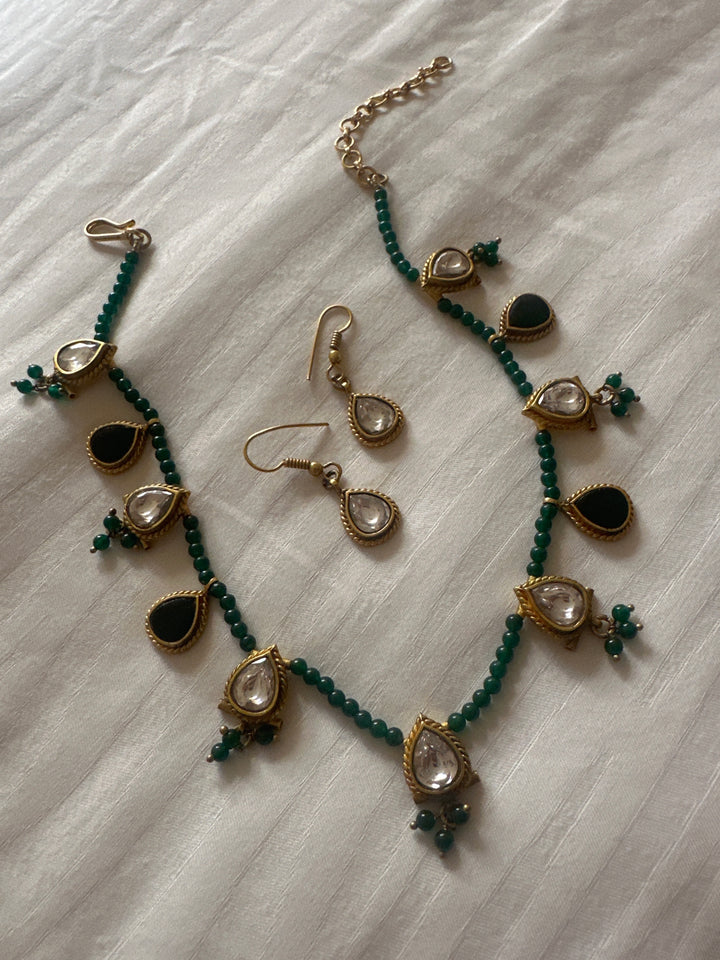 Green drop necklace set