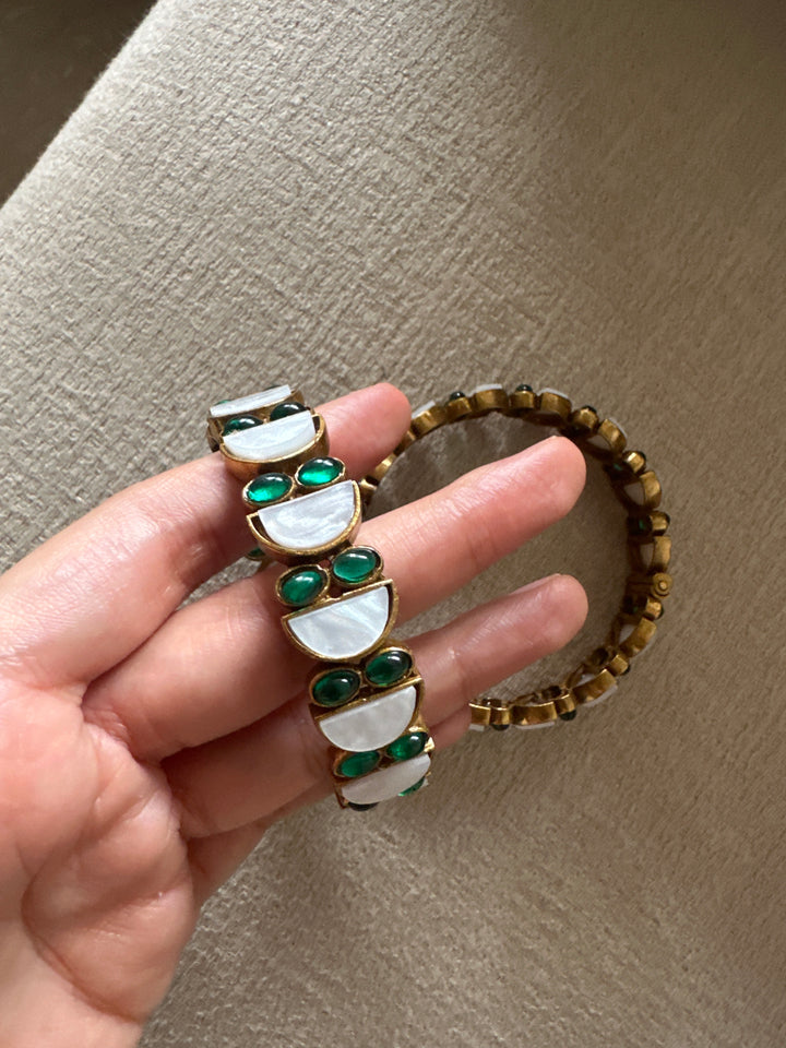 MOP green pair of bangle bracelet