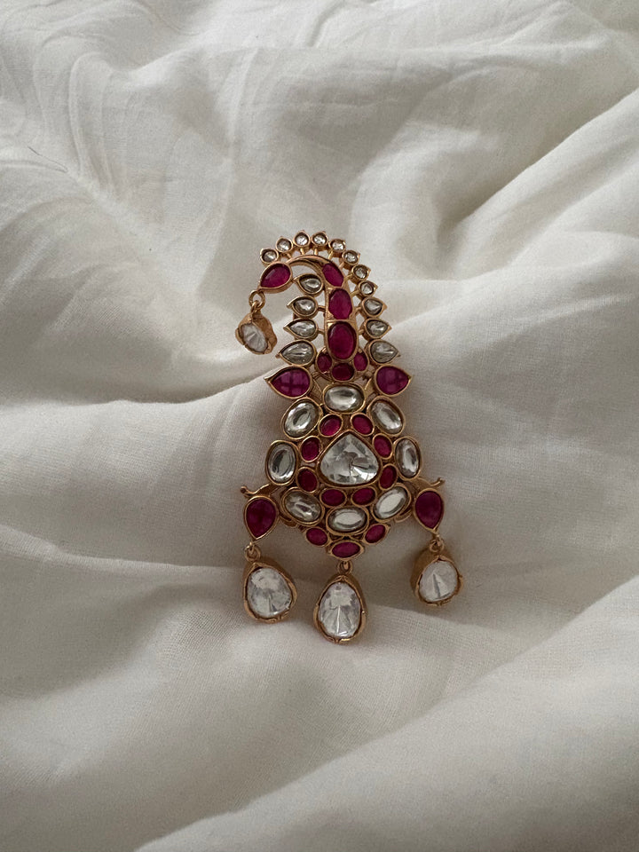 Royal Kalingi brooch pin