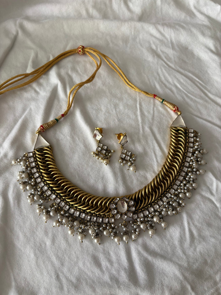 Mayavati Necklace Set