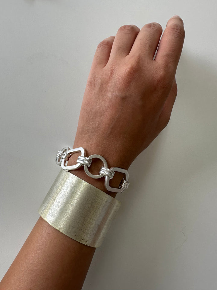 Vanco link bracelet