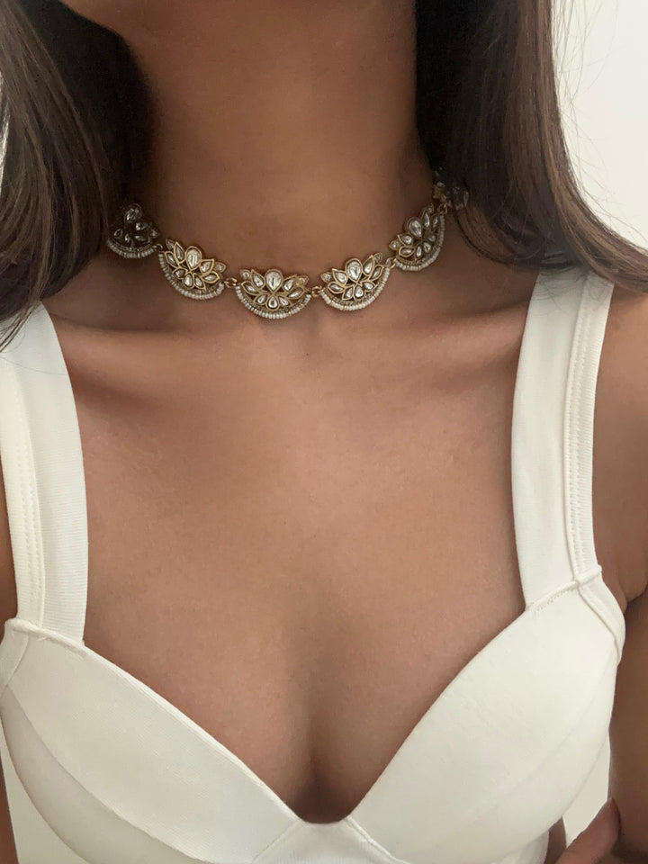 Naaz chand necklace
