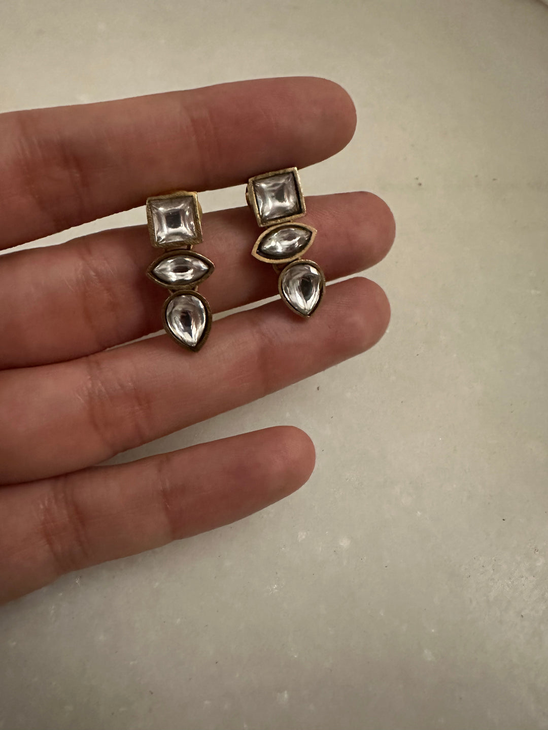 Sorento uneven classic earrings