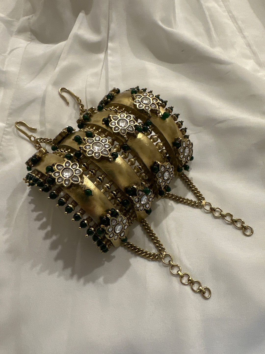 Yogi green cuff bracelet