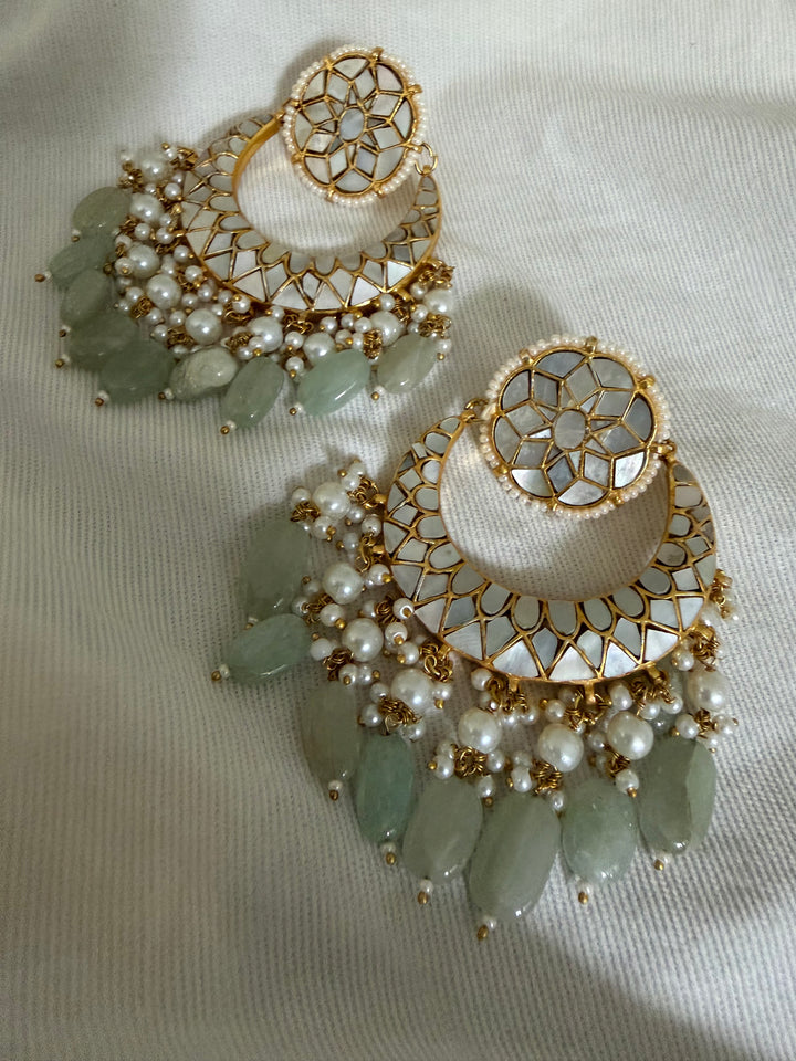 Misty pearl earrings