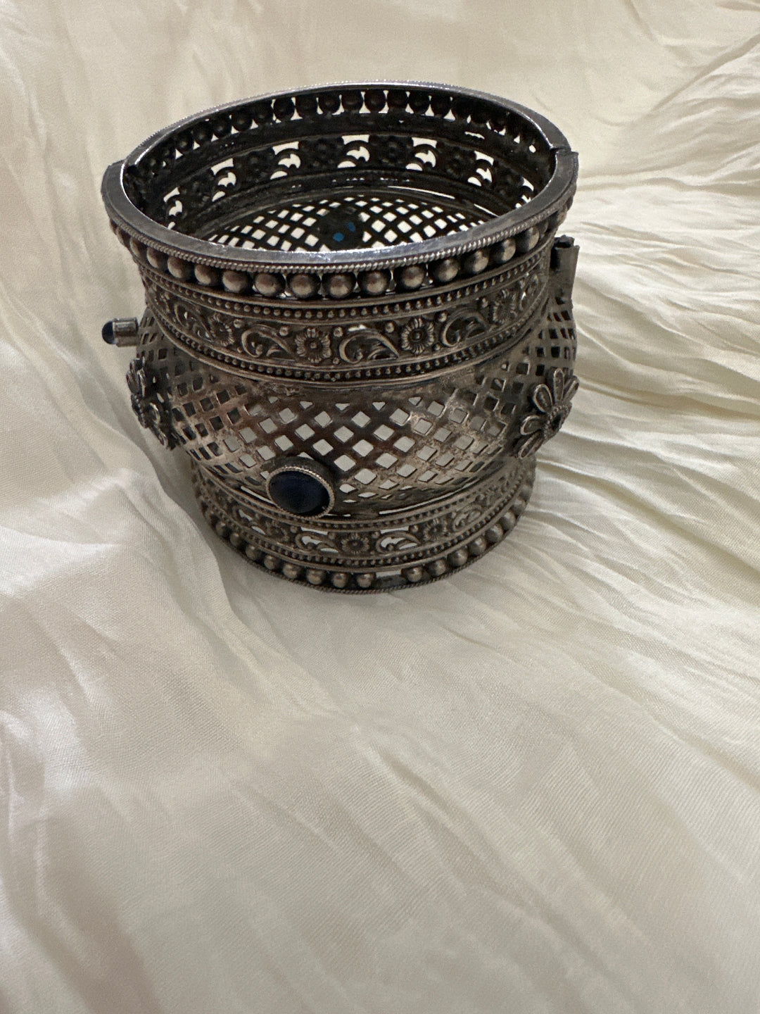 Samba tribal cuff bracelet