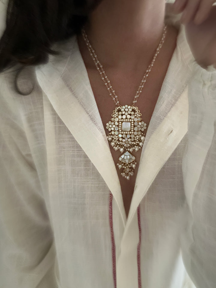 Amartash mop long necklace