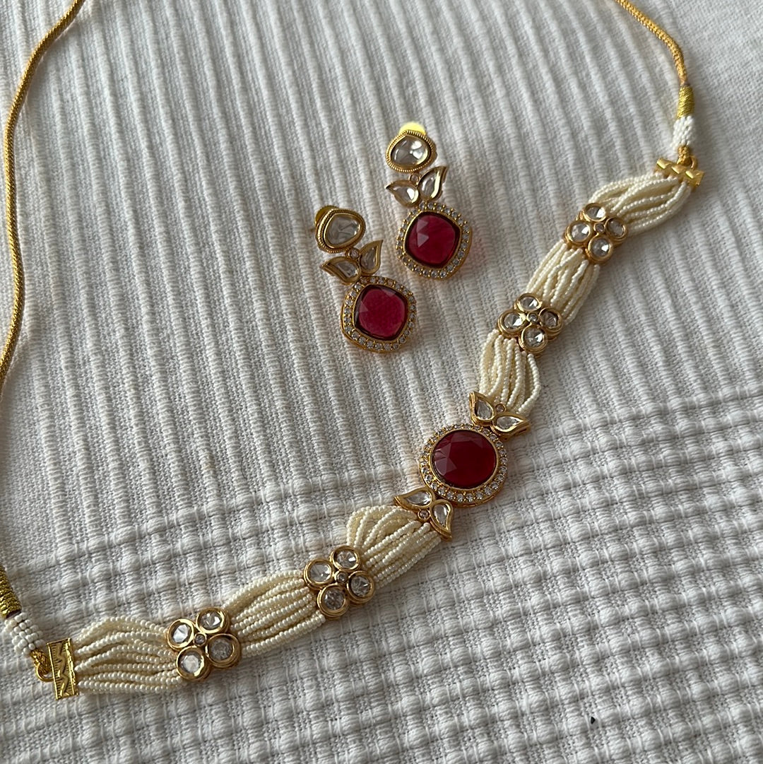 Bara Red Necklace Set