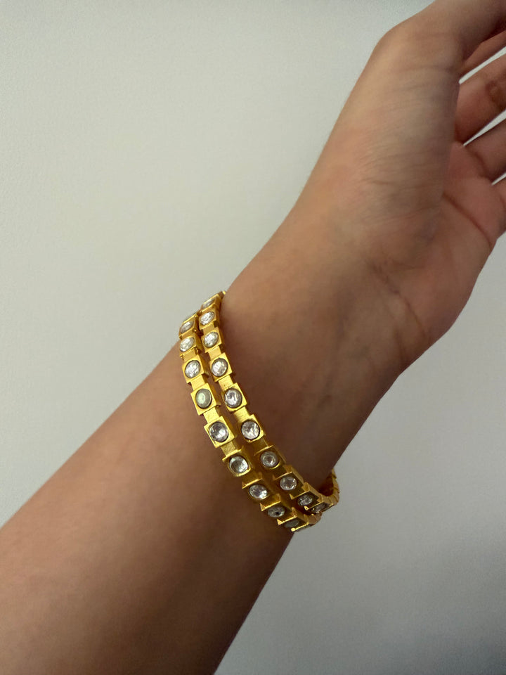 Sundrop pair of bangle bracelet