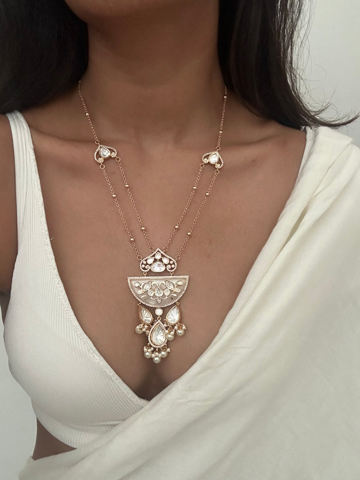 Noza Nemi Necklace Set