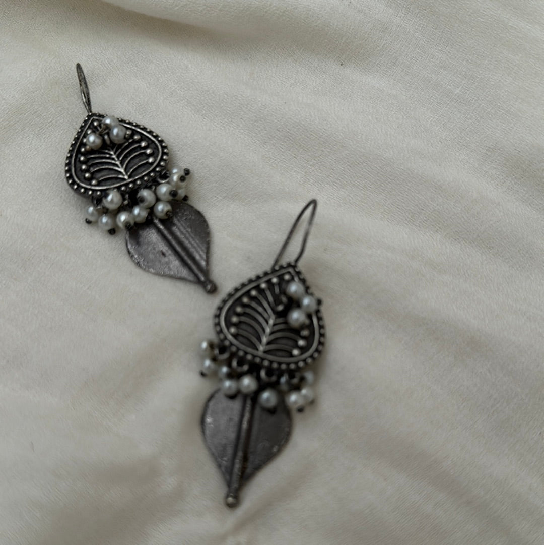 Shamia Earrings