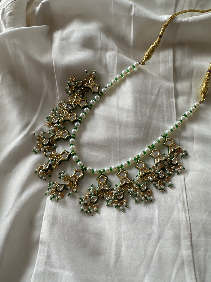 Fish jadau pearl necklace