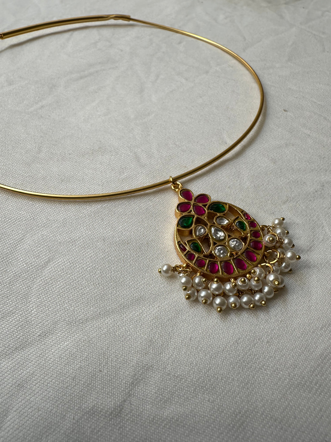 Sharmila hasli necklace