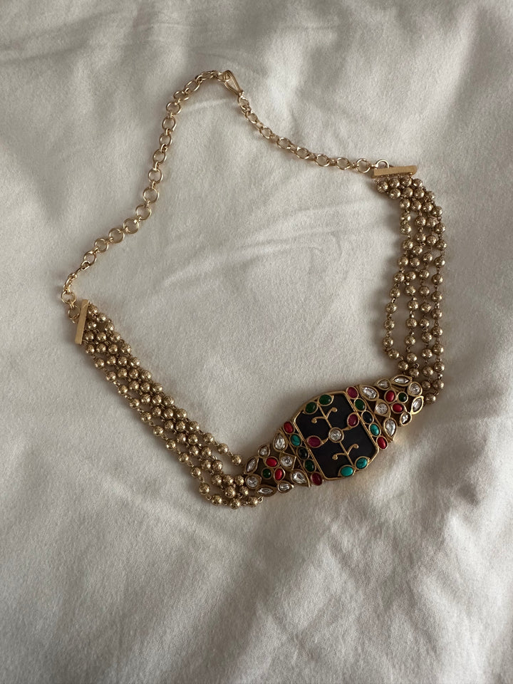 Nia Cavos Necklace