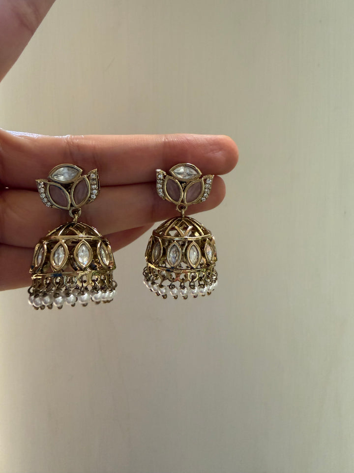 Jia jhumka earrings