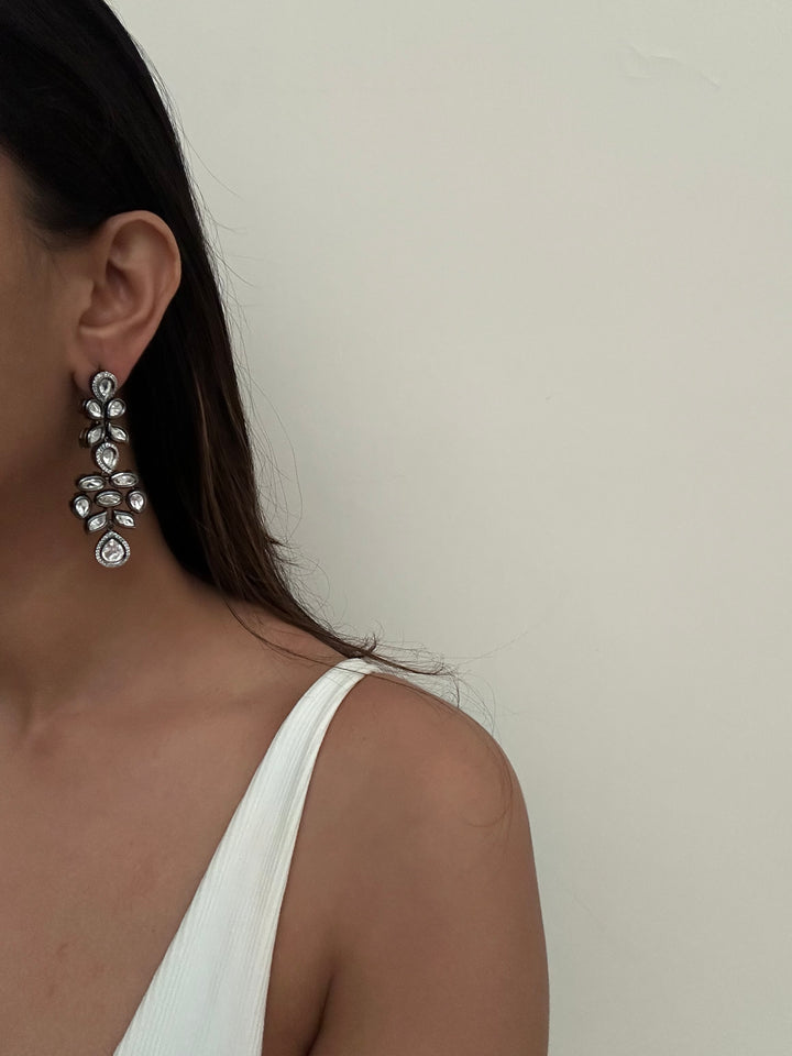 Coal kundan earrings tikaa set