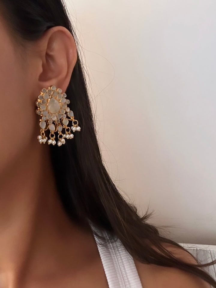 Tara Milky Earrings