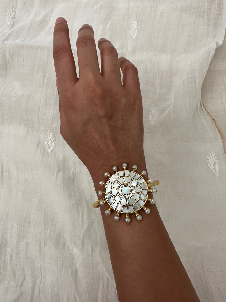 Milky Sun Bracelet