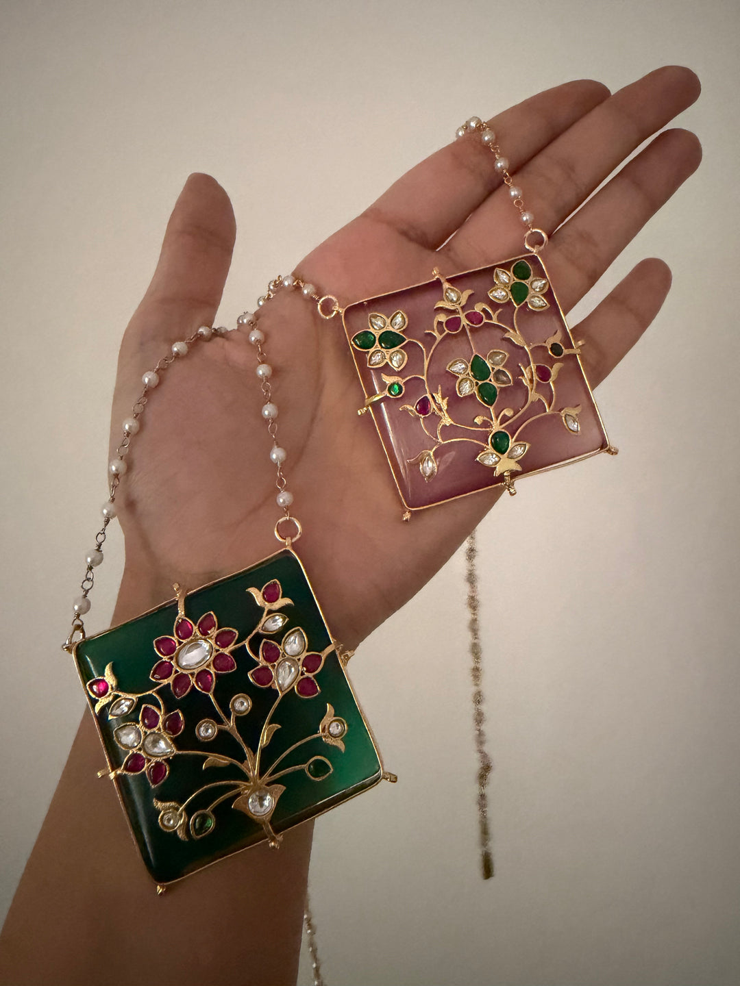 Bagh motif necklace