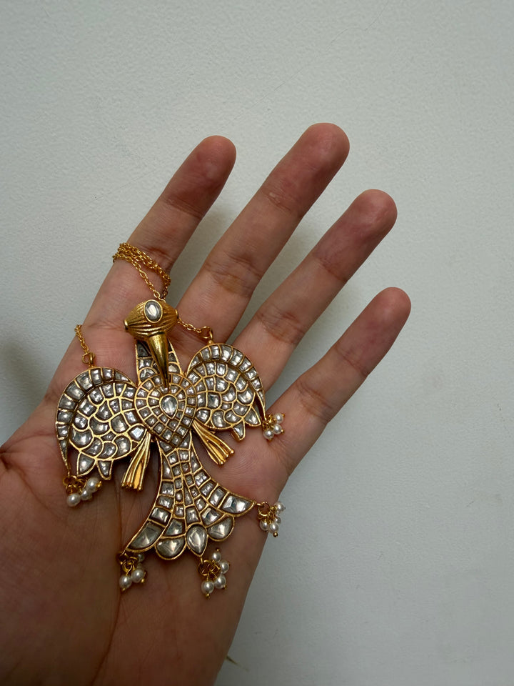 Eagle maxia necklace