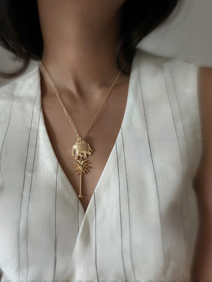 Elephant palm necklace