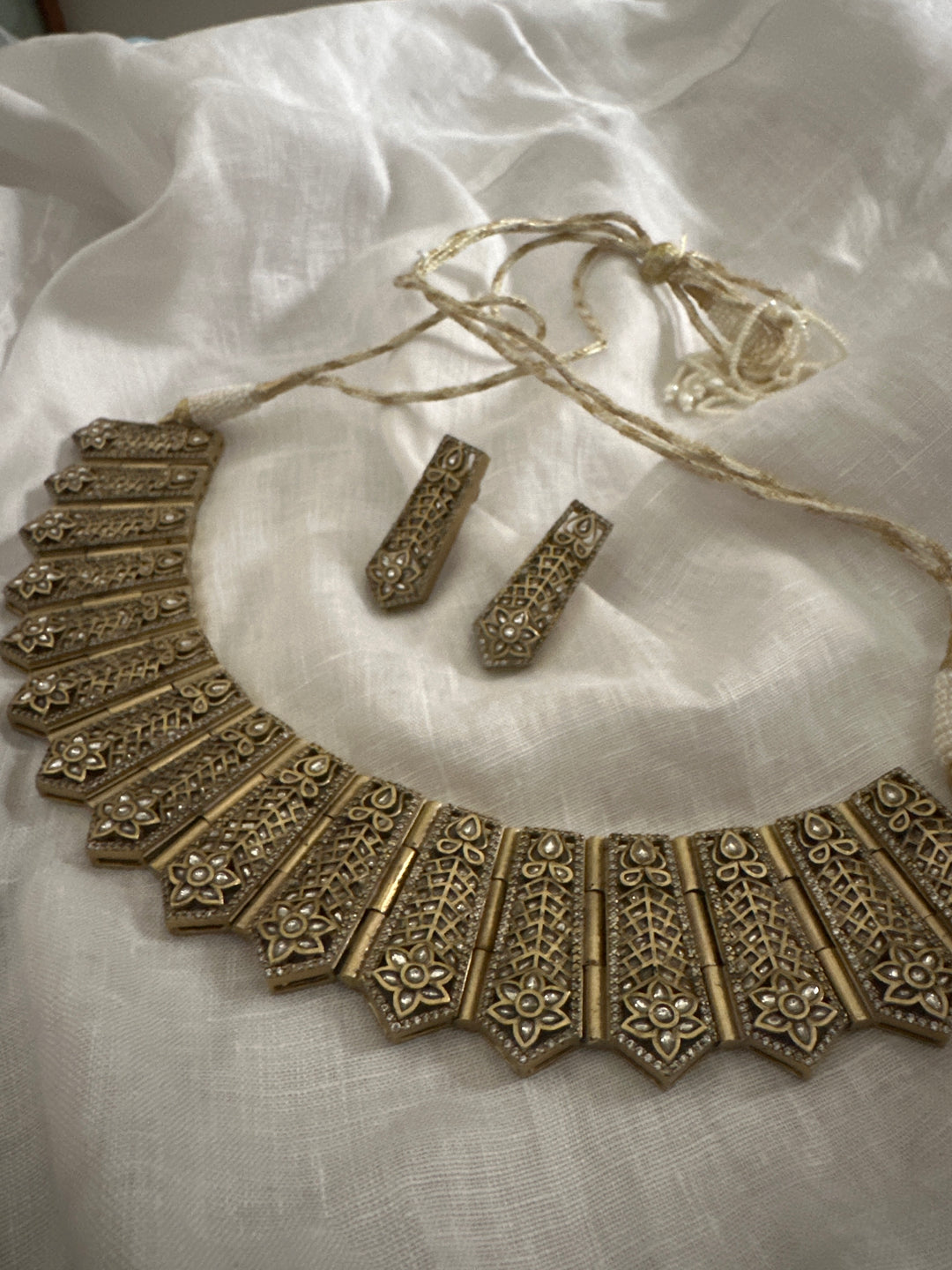Shaina Necklace Set