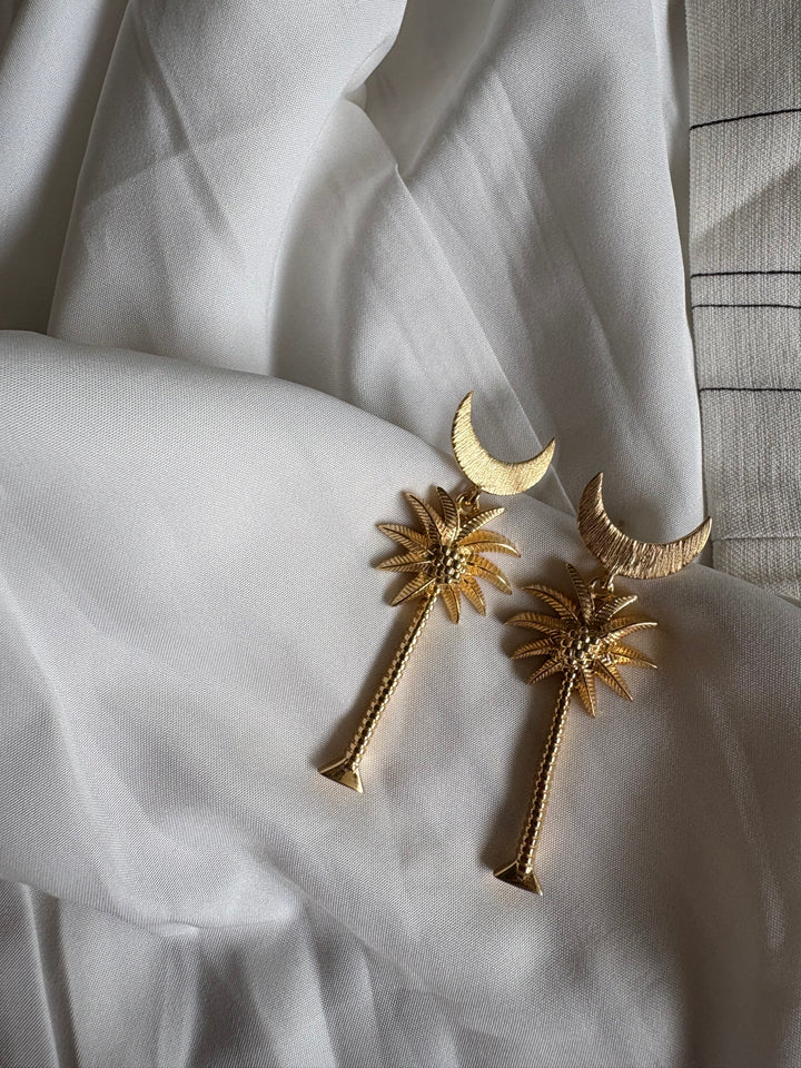 Moon palm earrings