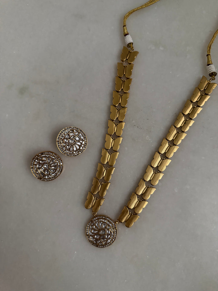 Butterfly necklace set