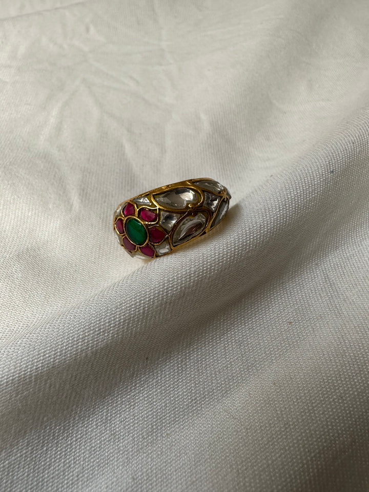Jadau pushteni band ring