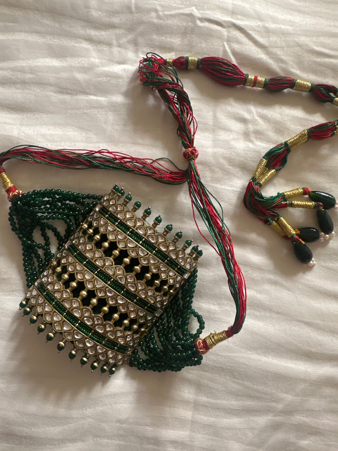 Bindni bajuband armlet