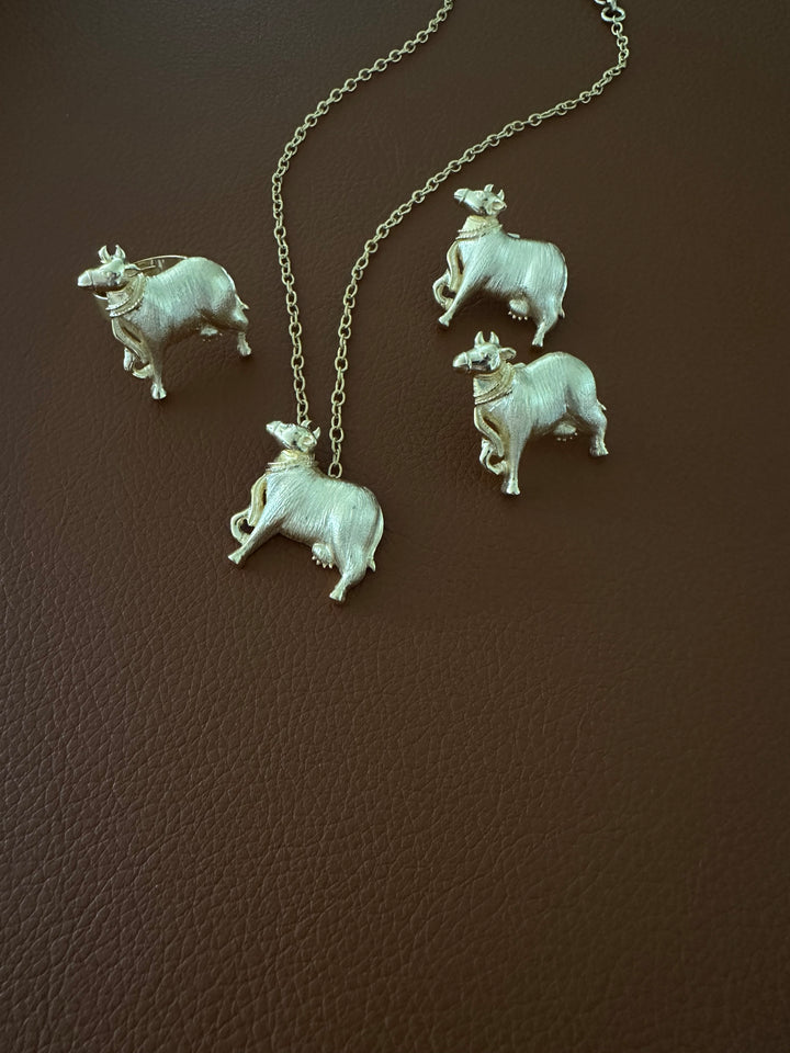 Nandi cow necklace set
