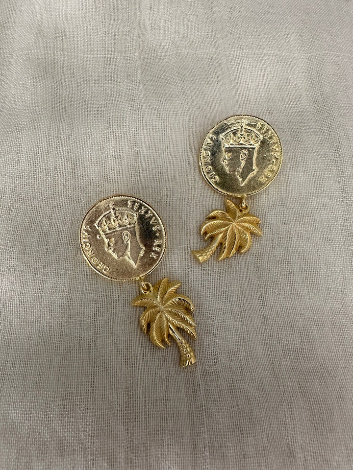 Palms Eve Cocktail Earrings