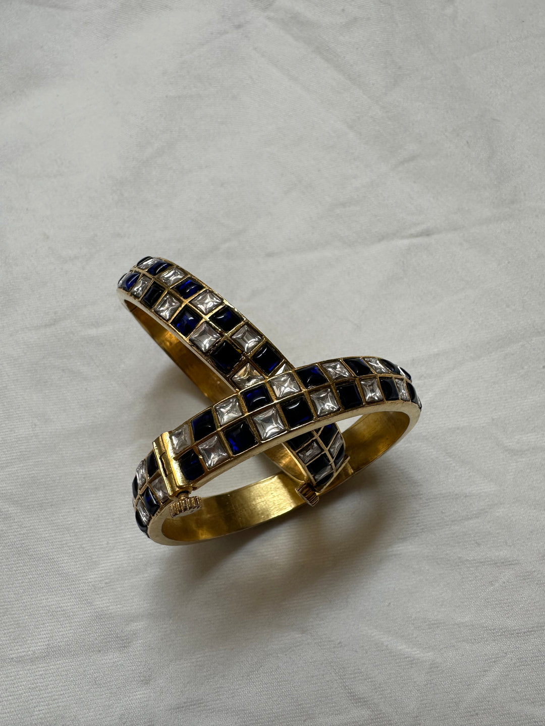 Checkered bangle