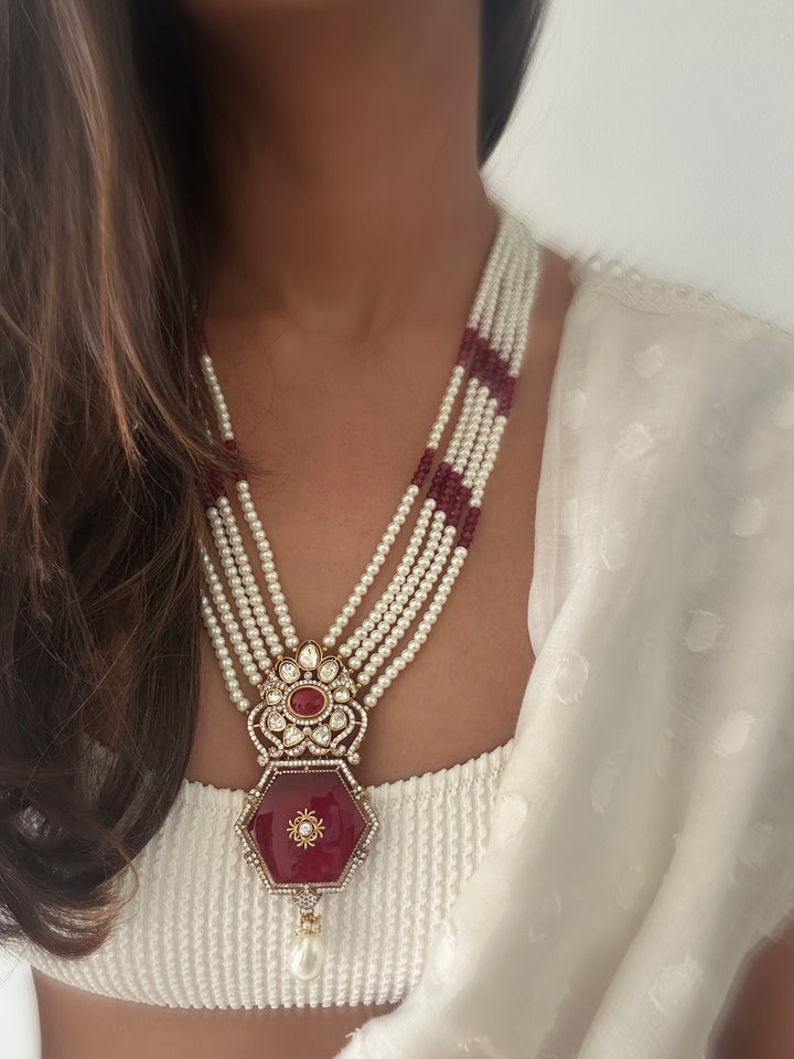 Zahan Necklace