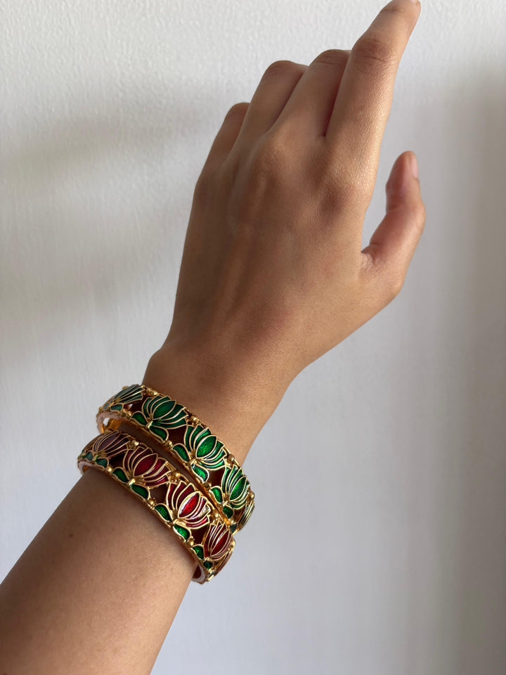 Kamal bangle bracelet