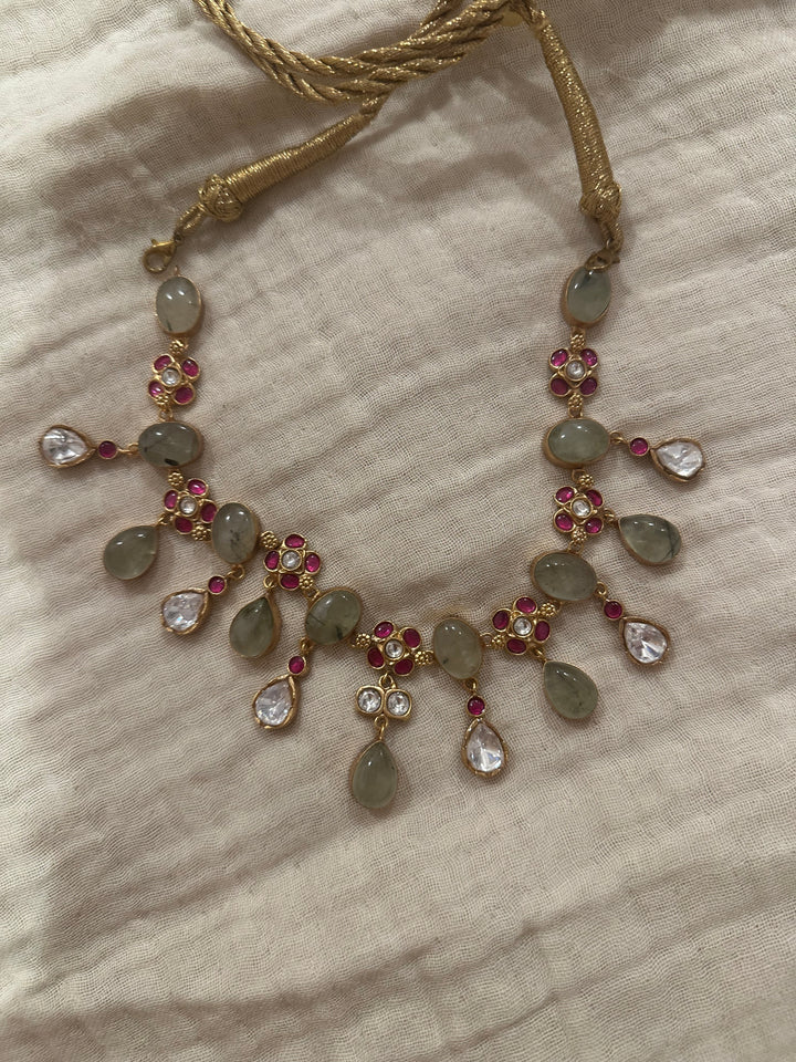 Navya prehnite  lisa necklac