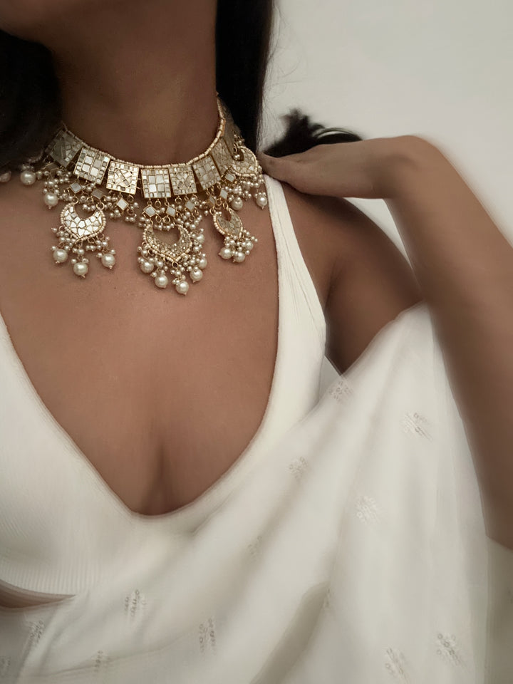 Milky Necklace