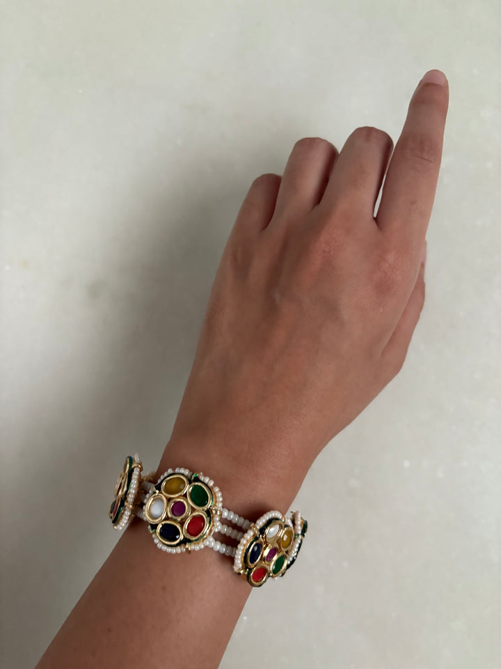 Phool krati navratan Bracelet