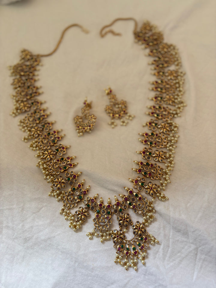 Paachi guttapusalu necklace