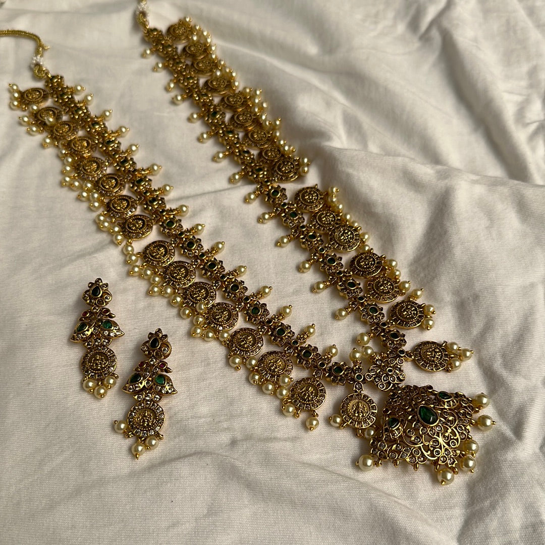 Haze Temple Necklace