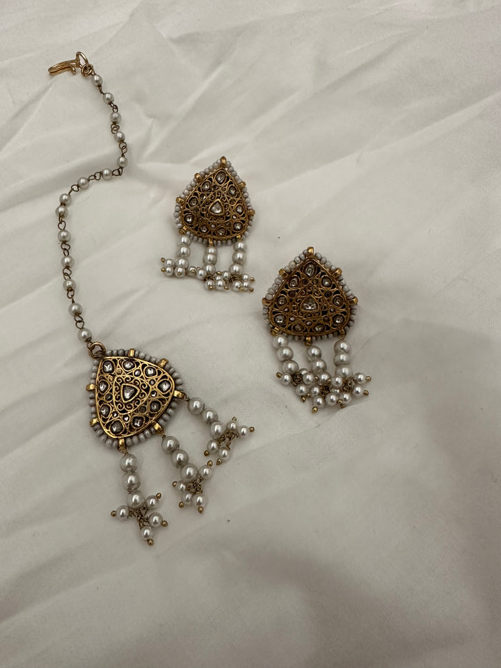 Rakhdi Earrings & Maang Tikka Set