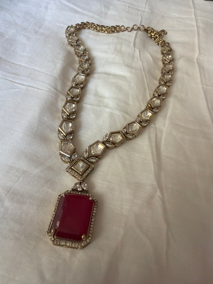 Aisha red necklace