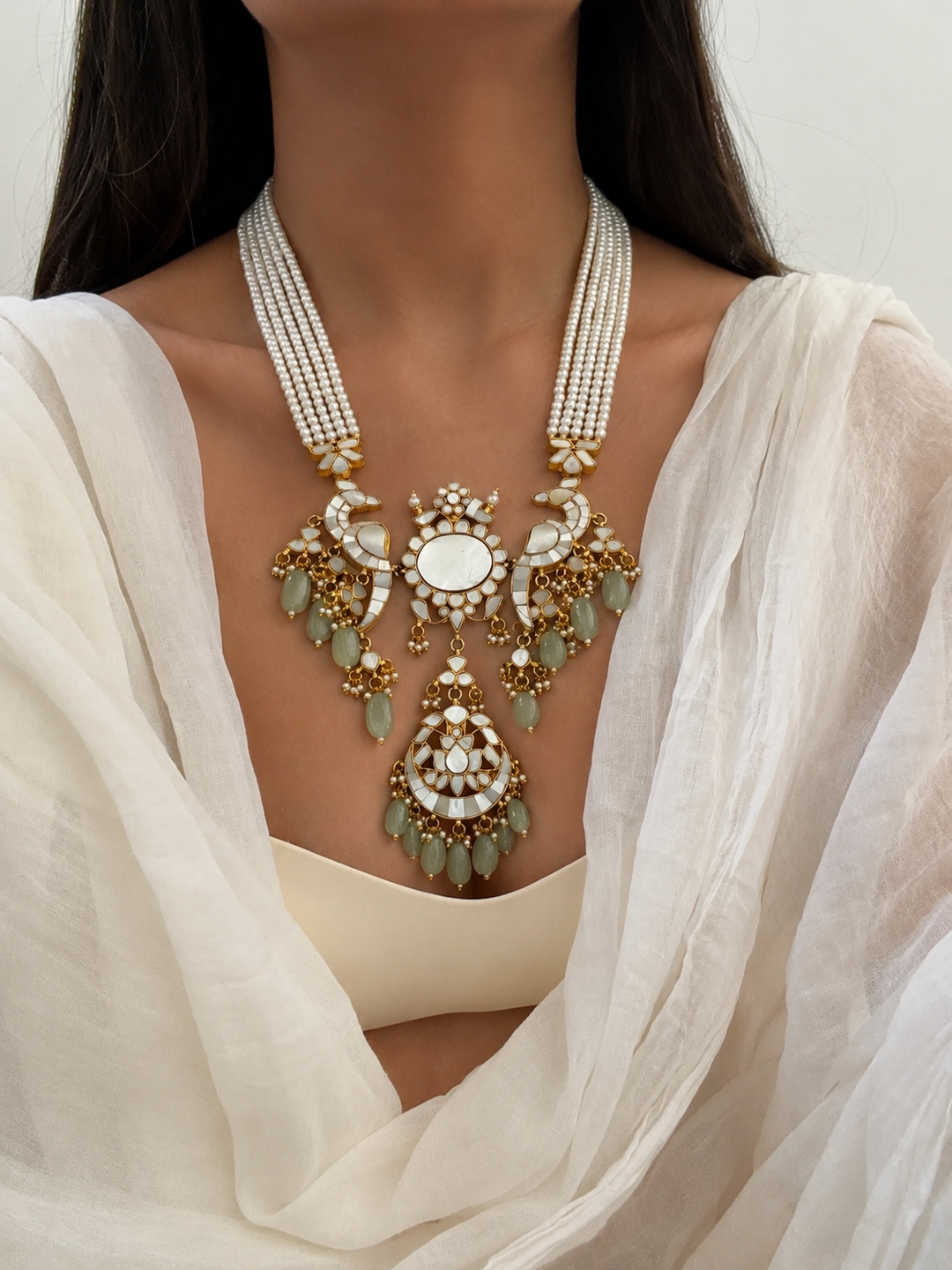 Parrot mop necklace