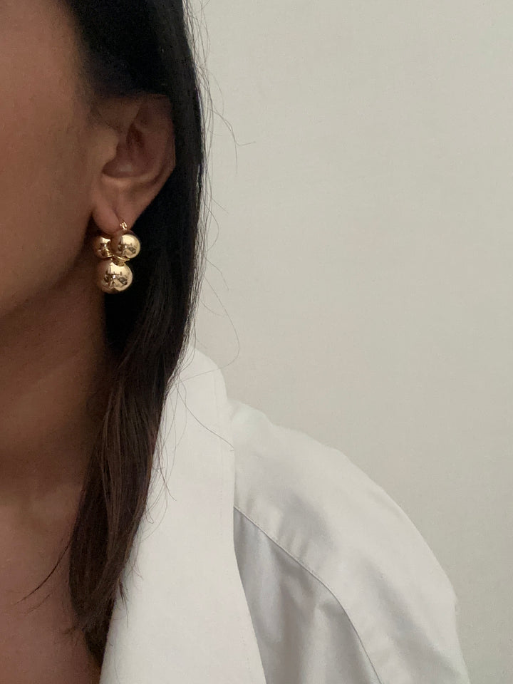 Elina Ball Earrings