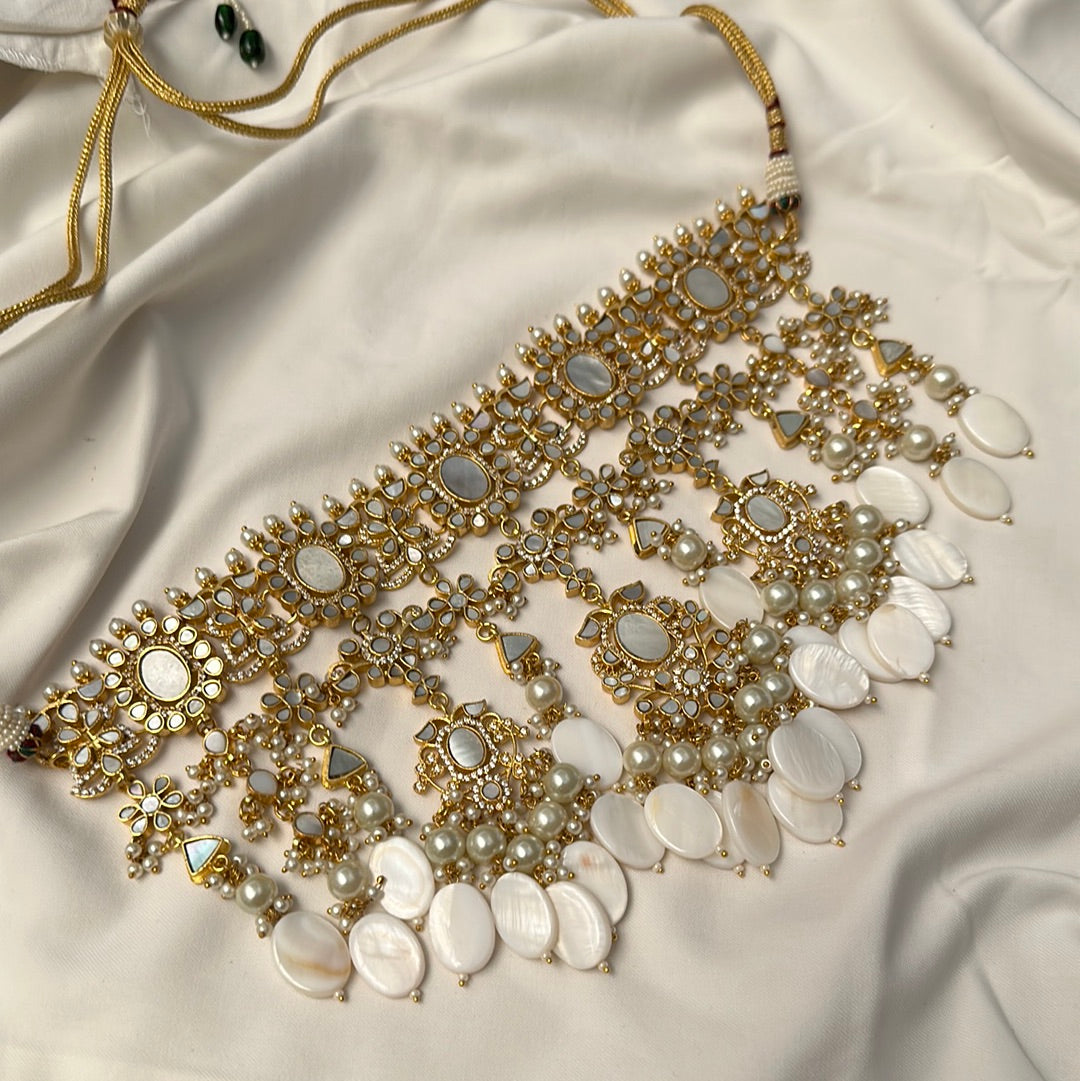 Milky Rafi Necklace