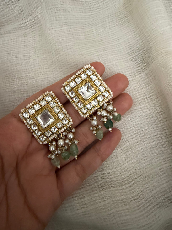Sahai green necklace set