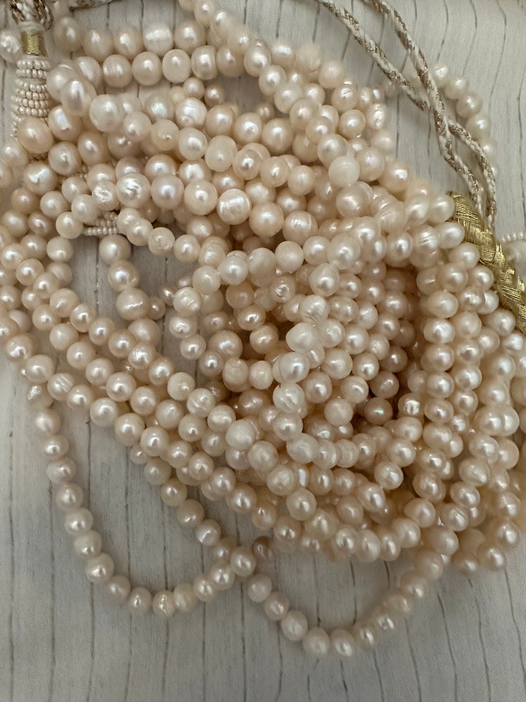 Bhav 8 peach pearl strand necklace
