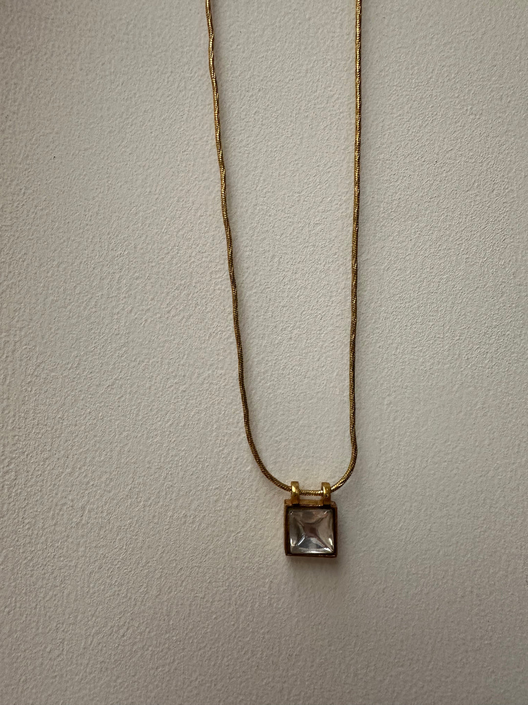 Pebble prism necklace