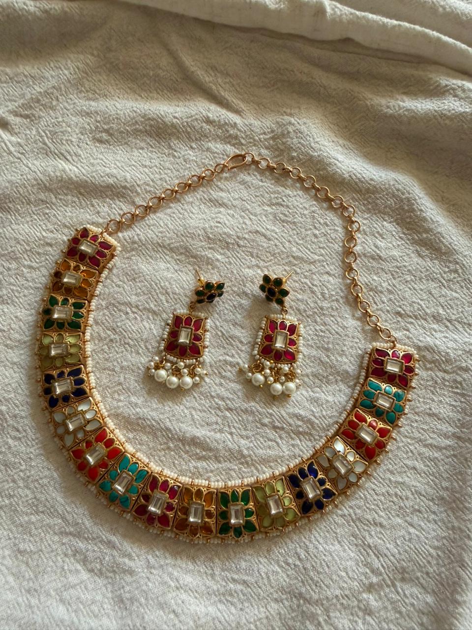 Siraya Necklace Set